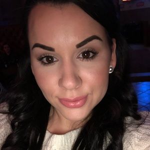 Meet your Posher, Audra